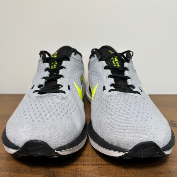 Nike Air Winflo 10 Men’s Running Shoes Sneakers Size 12 DV4022-007 - Picture 3 of 7